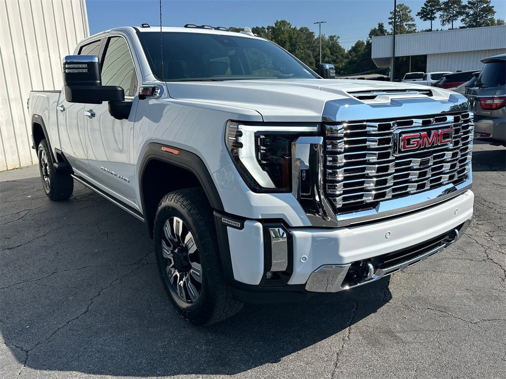 New 2026 GMC Sierra 2500 Denali w/ Denali Reserve Package image 4
