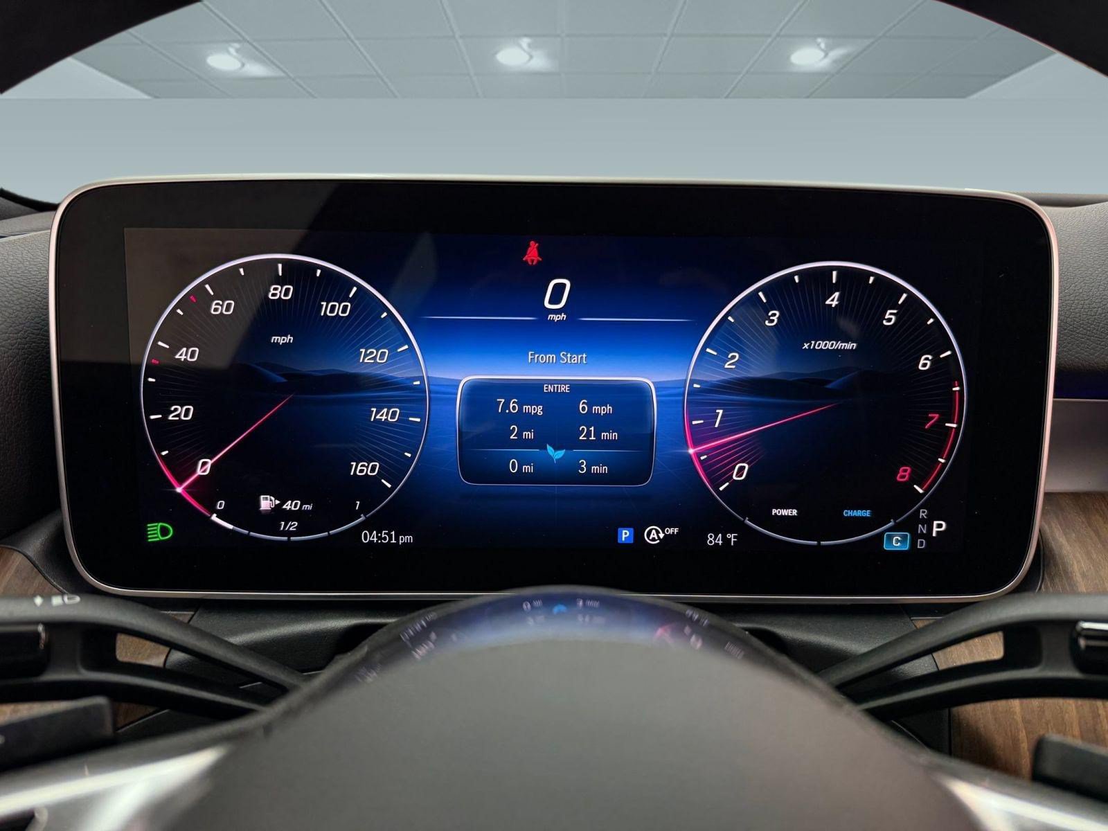 New 2026 Mercedes-Benz C 300 4MATIC Sedan image 18
