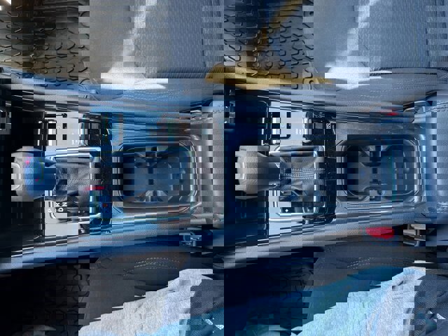 New 2024 Jeep Compass Sport image 28