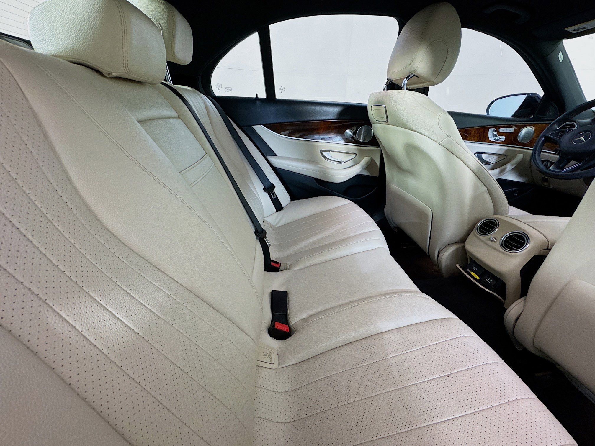 Used 2018 Mercedes-Benz E 300 w/ Premium 1 Package image 25