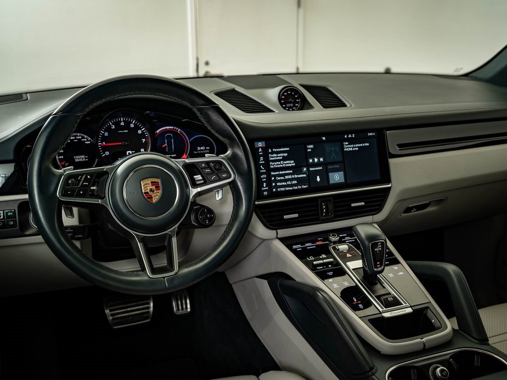 Used 2019 Porsche Cayenne S image 4