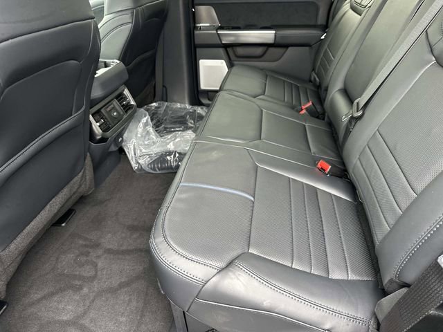 New 2026 Ford F250 Platinum image 22