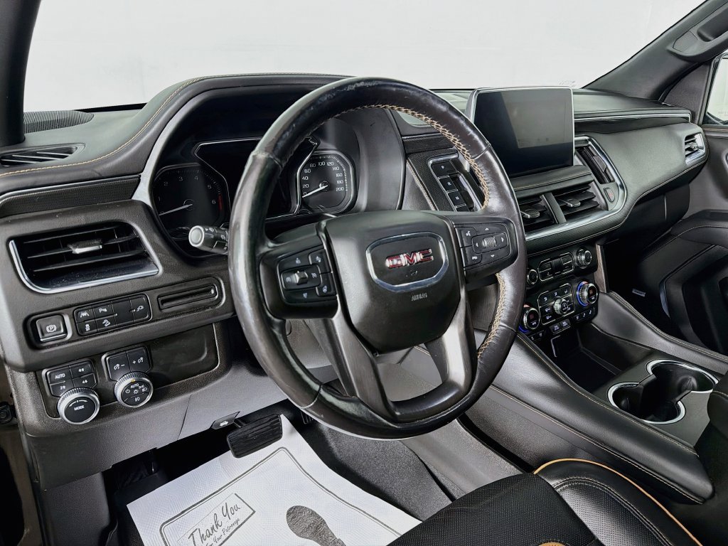 Used 2021 GMC Yukon XL AT4 AWD/4WD image 9