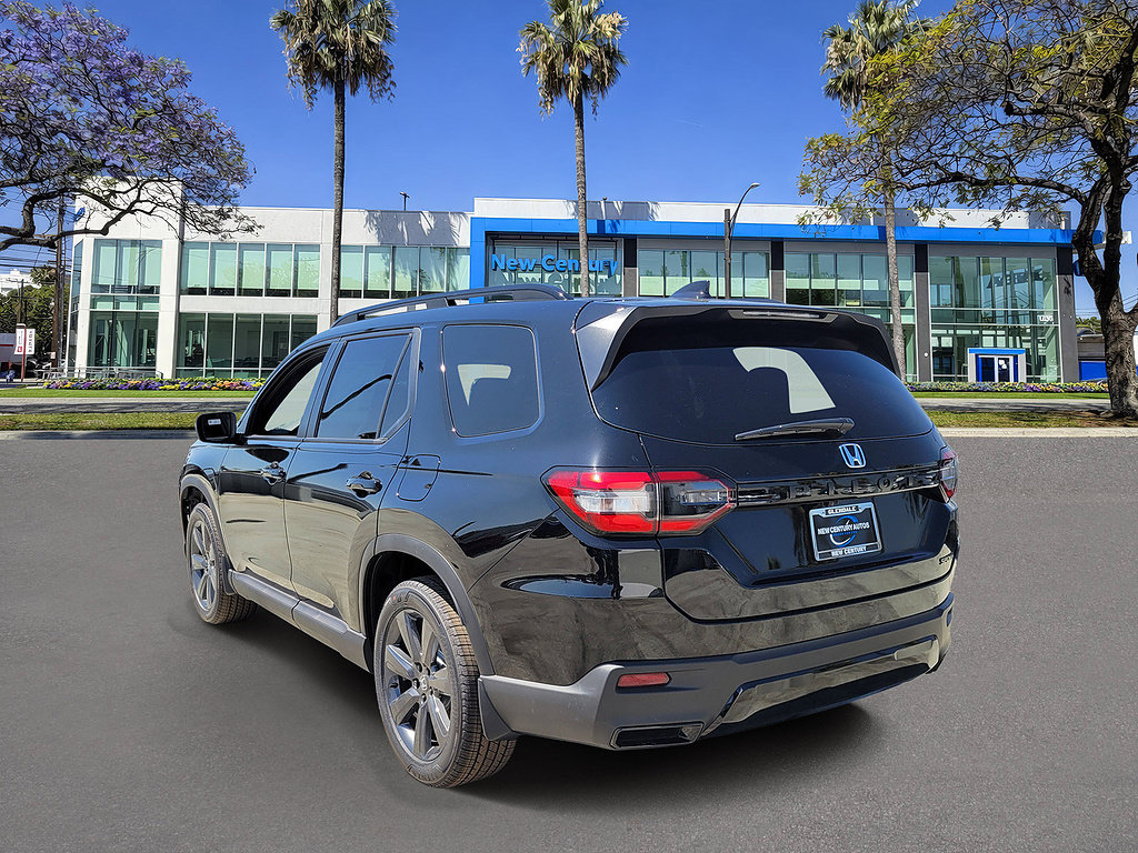 New 2026 Honda Pilot Sport image 3