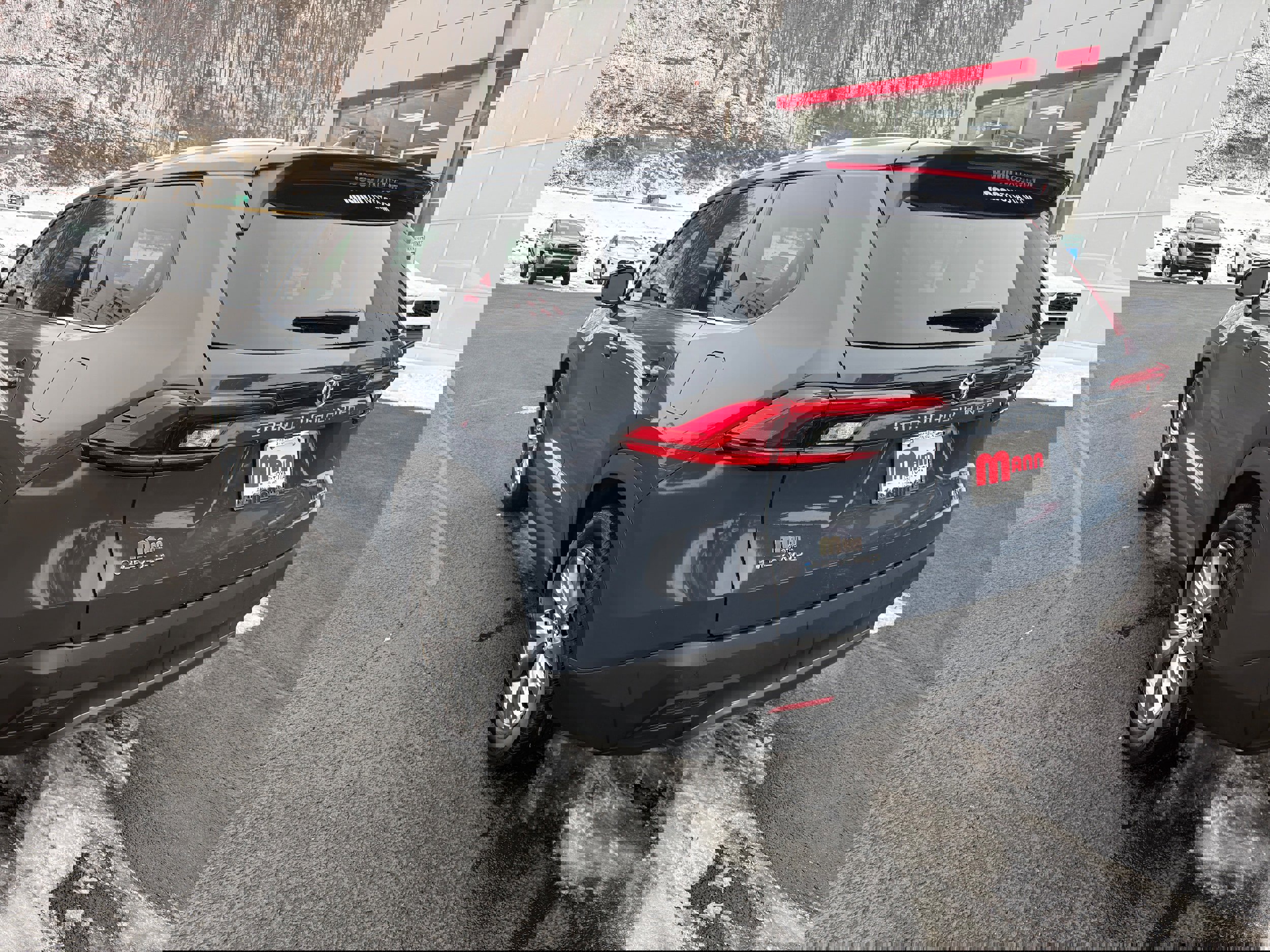 Used 2024 Toyota Grand Highlander image 9