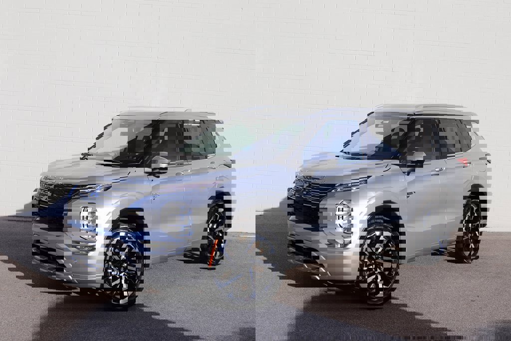 Used 2023 Mitsubishi Outlander SEL image 31