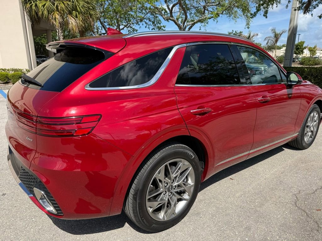 Used 2025 Genesis GV70 2.5T w/ Advanced Package image 6