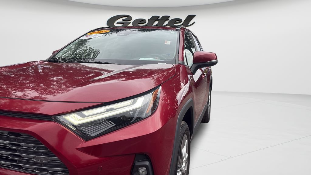 Used 2022 Toyota RAV4 Limited w/ Limited Grade Weather Package FWD image 25