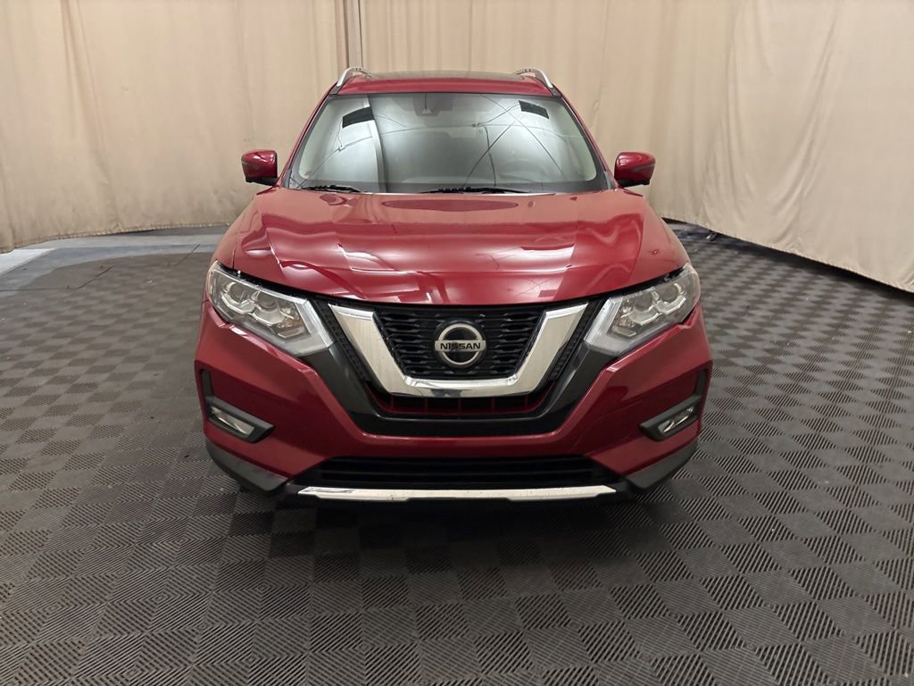 Used 2013 Nissan Rogue SV w/ Premium Pkg image 2