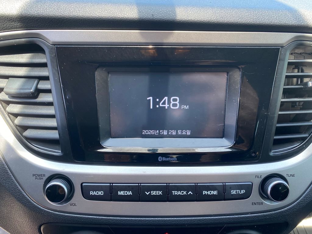 Used 2019 Hyundai Accent SE FWD image 34