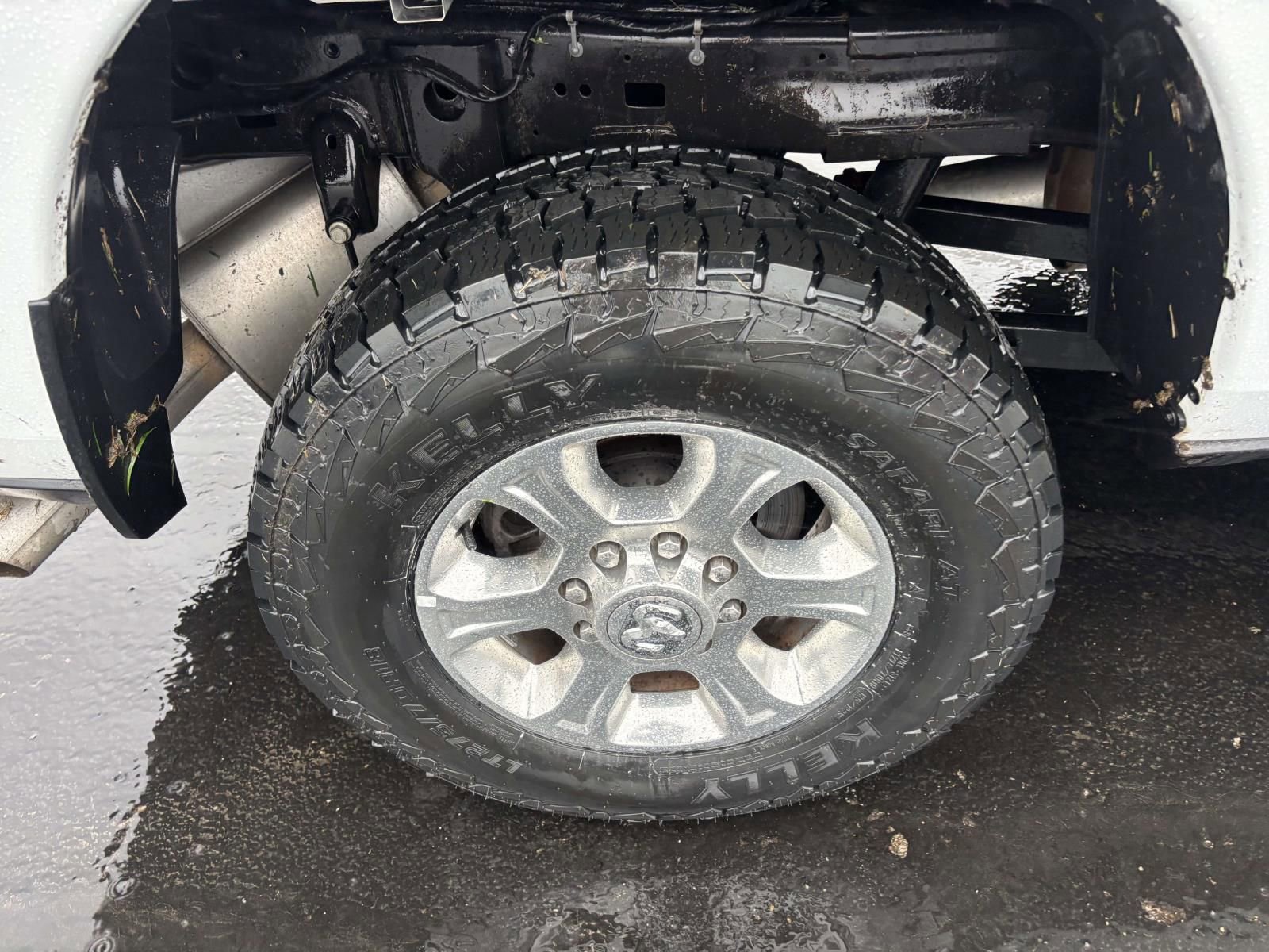 Used 2024 RAM 2500 Big Horn image 12