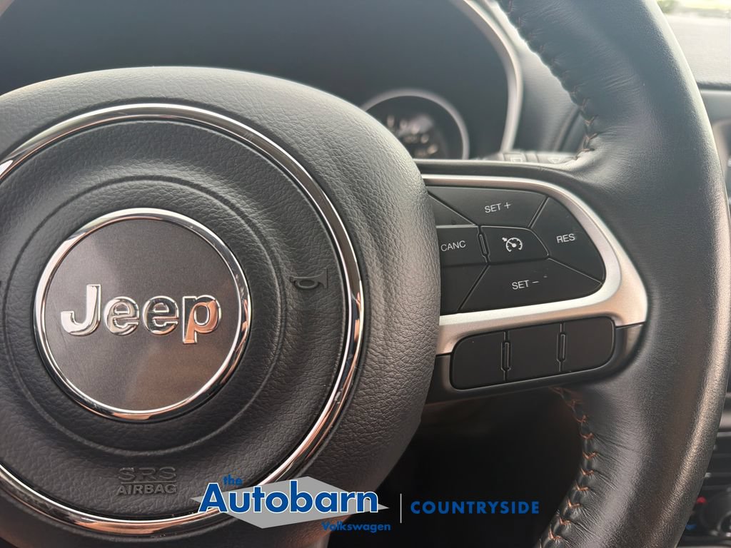 Used 2018 Jeep Compass Latitude w/ Popular Equipment Group FWD image 12