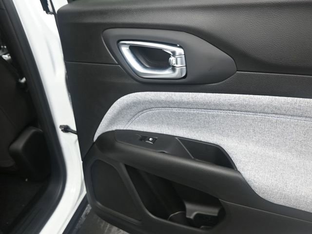 Used 2025 Jeep Compass Sport w/ Mopar Graphics Package image 14