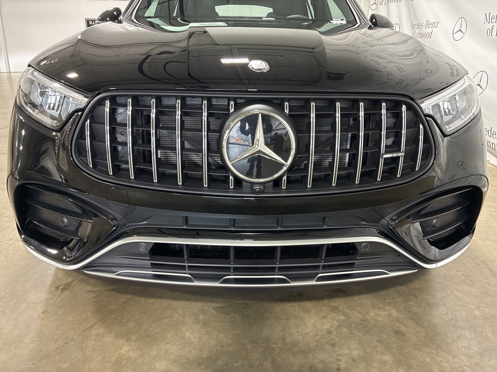 New 2026 Mercedes-Benz GLC 43 AMG 4MATIC image 3