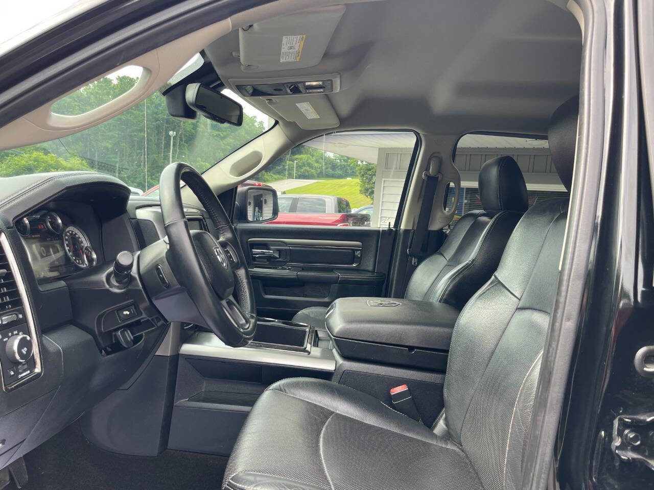 Used 2015 RAM 1500 Sport w/ Convenience Group image 21