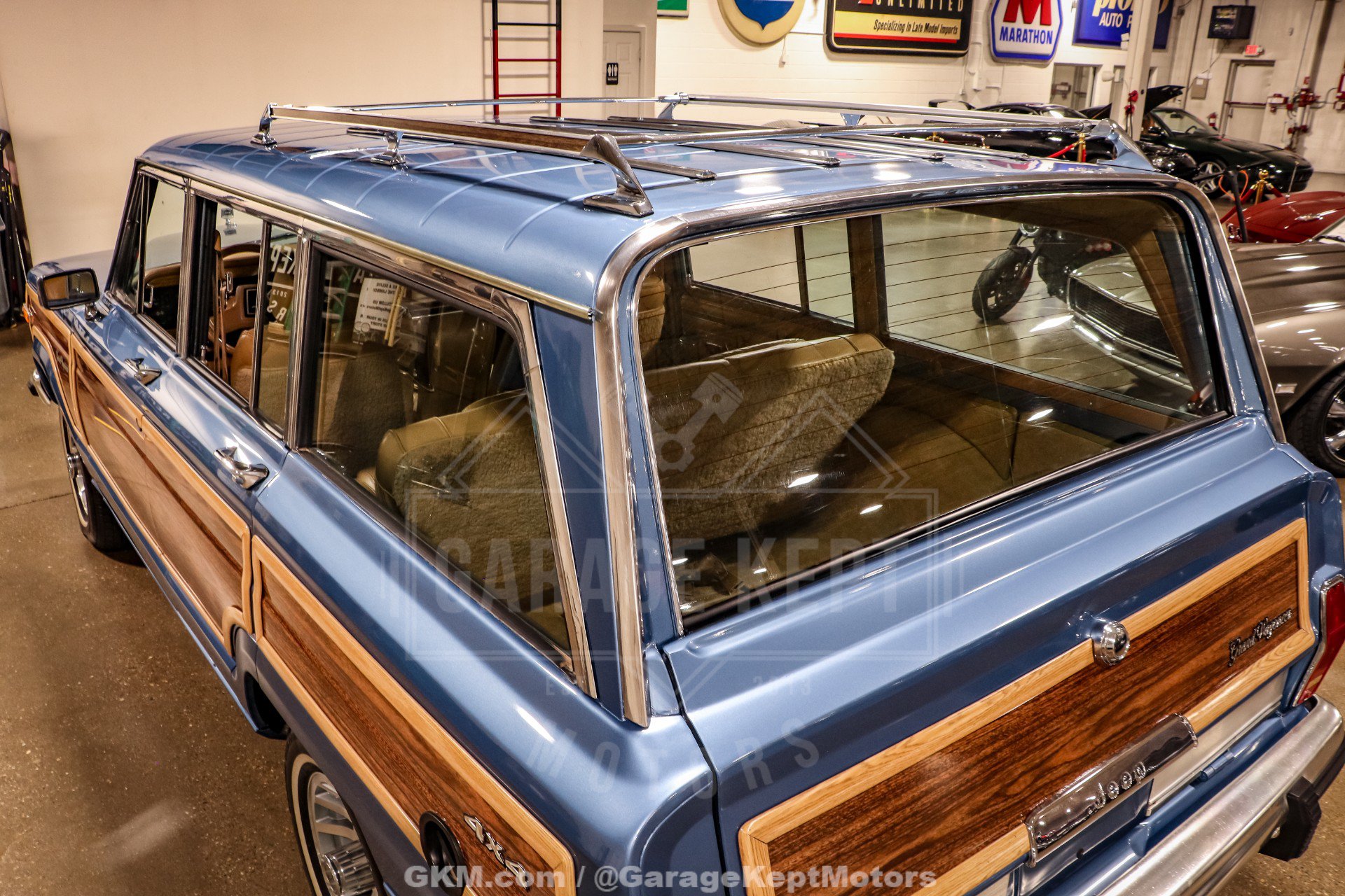 Used 1987 Jeep Grand Wagoneer AWD/4WD image 35