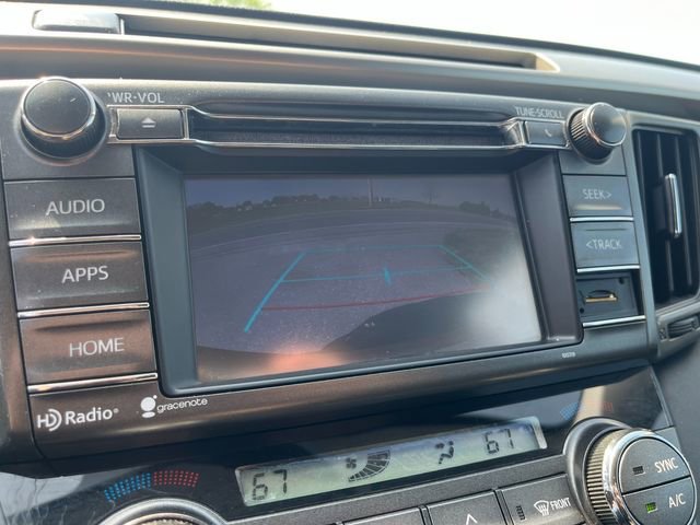 Used 2015 Toyota RAV4 Limited image 21