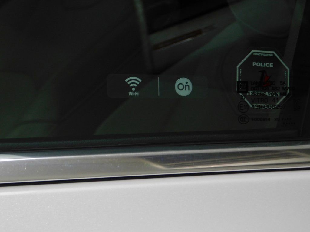 Used 2021 Cadillac XT4 Premium Luxury image 24