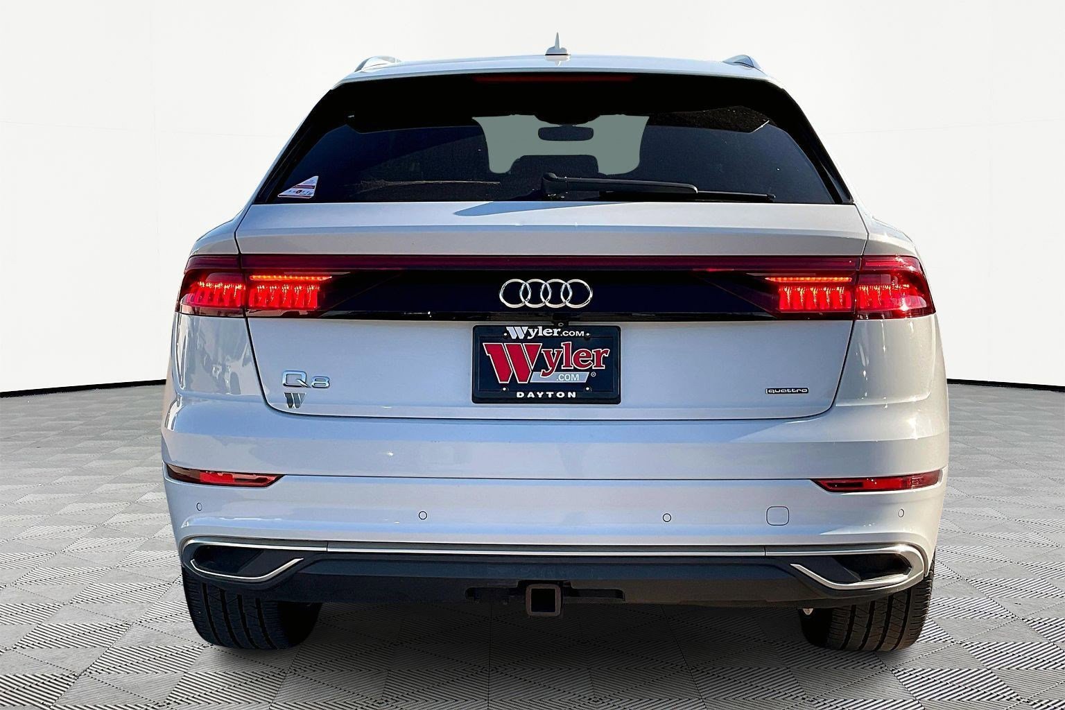 Used 2019 Audi Q8 Prestige image 5