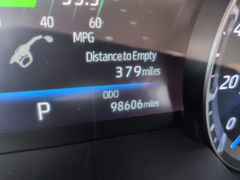 Used 2021 Toyota Highlander XLE AWD/4WD image 16