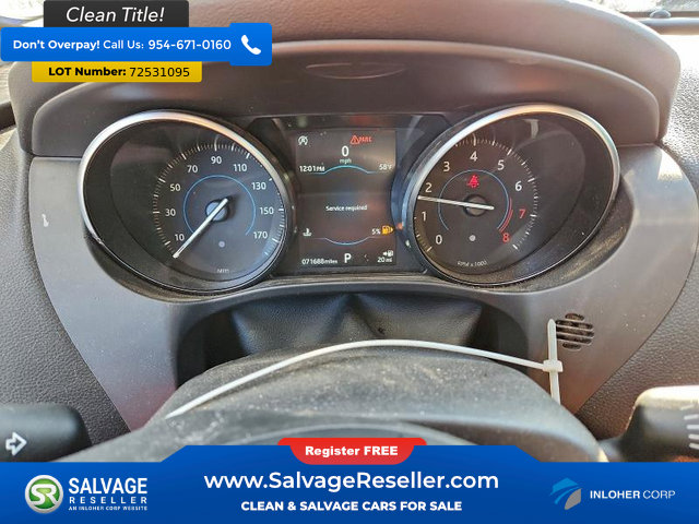 Used 2018 Jaguar F-PACE Premium image 12