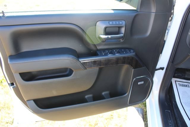 Used 2016 GMC Sierra 1500 Denali w/ Denali Ultimate Package AWD/4WD image 28