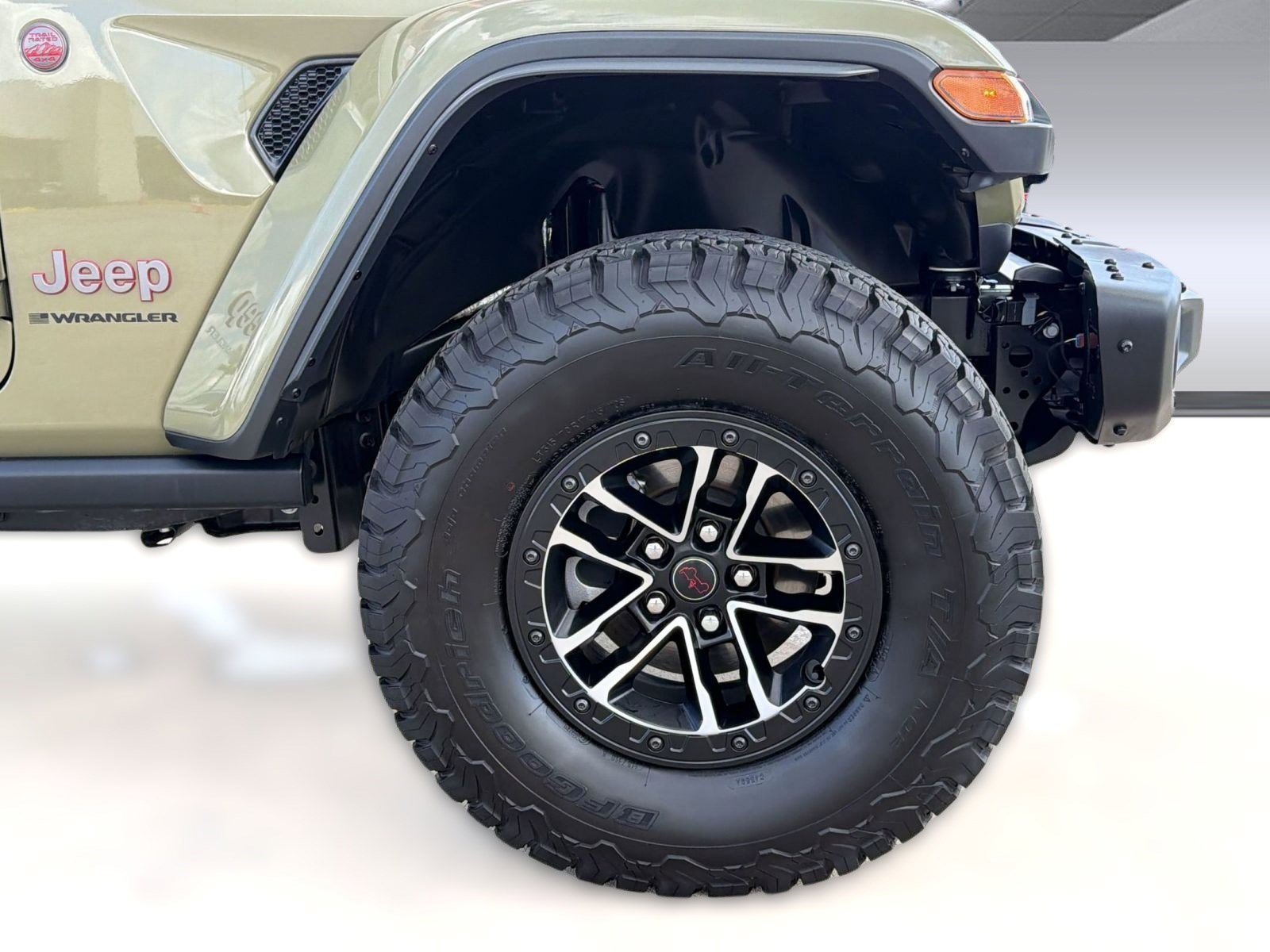 Used 2025 Jeep Wrangler Unlimited Rubicon image 12