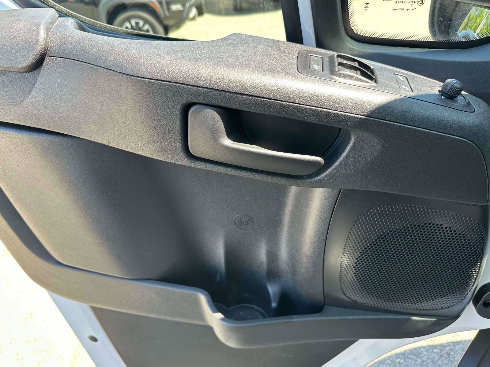 Used 2026 RAM ProMaster 2500 w/ Convenience Group FWD image 20