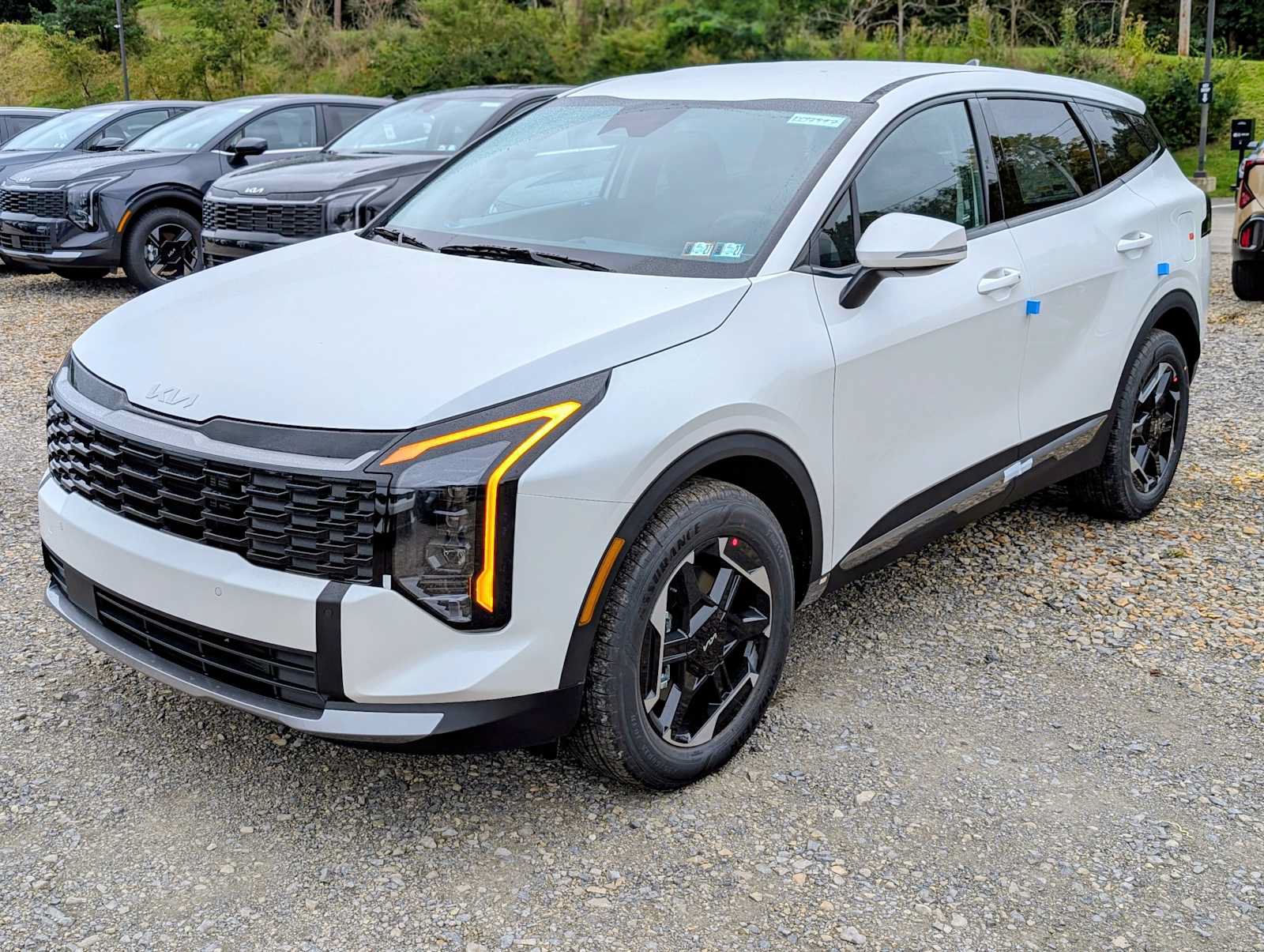 New 2027 Kia Sportage S