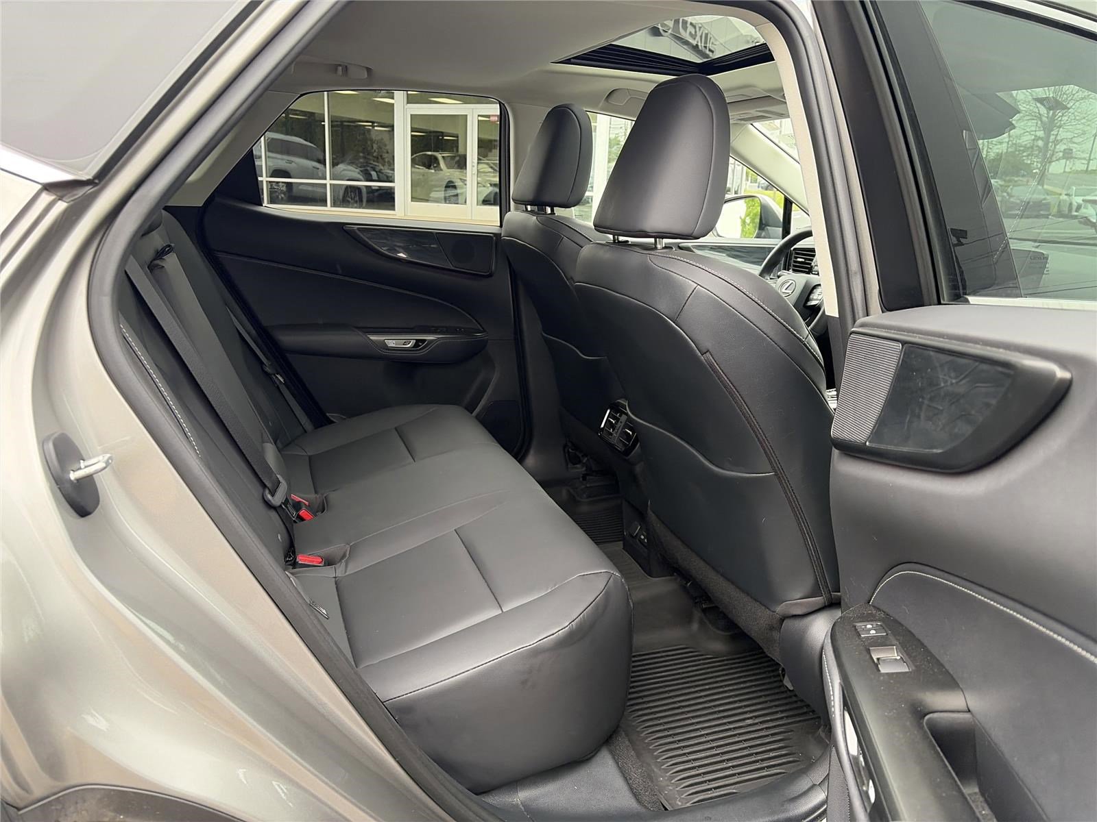 Used 2023 Lexus NX 350 AWD image 14