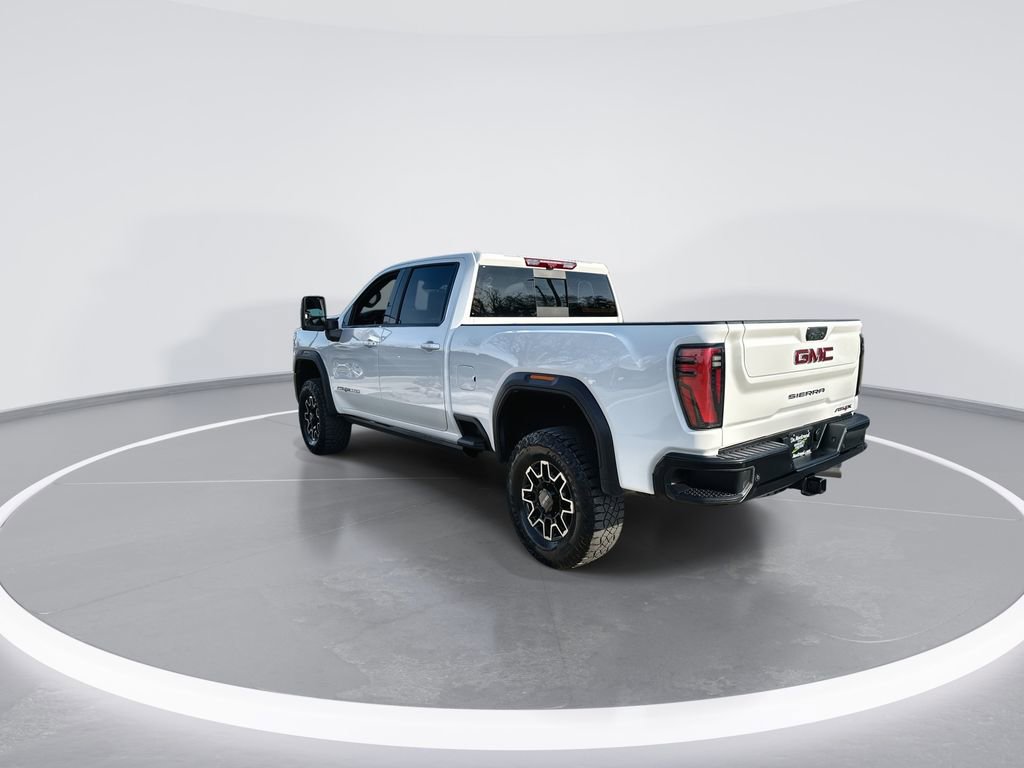Used 2024 GMC Sierra 2500 AT4X image 6