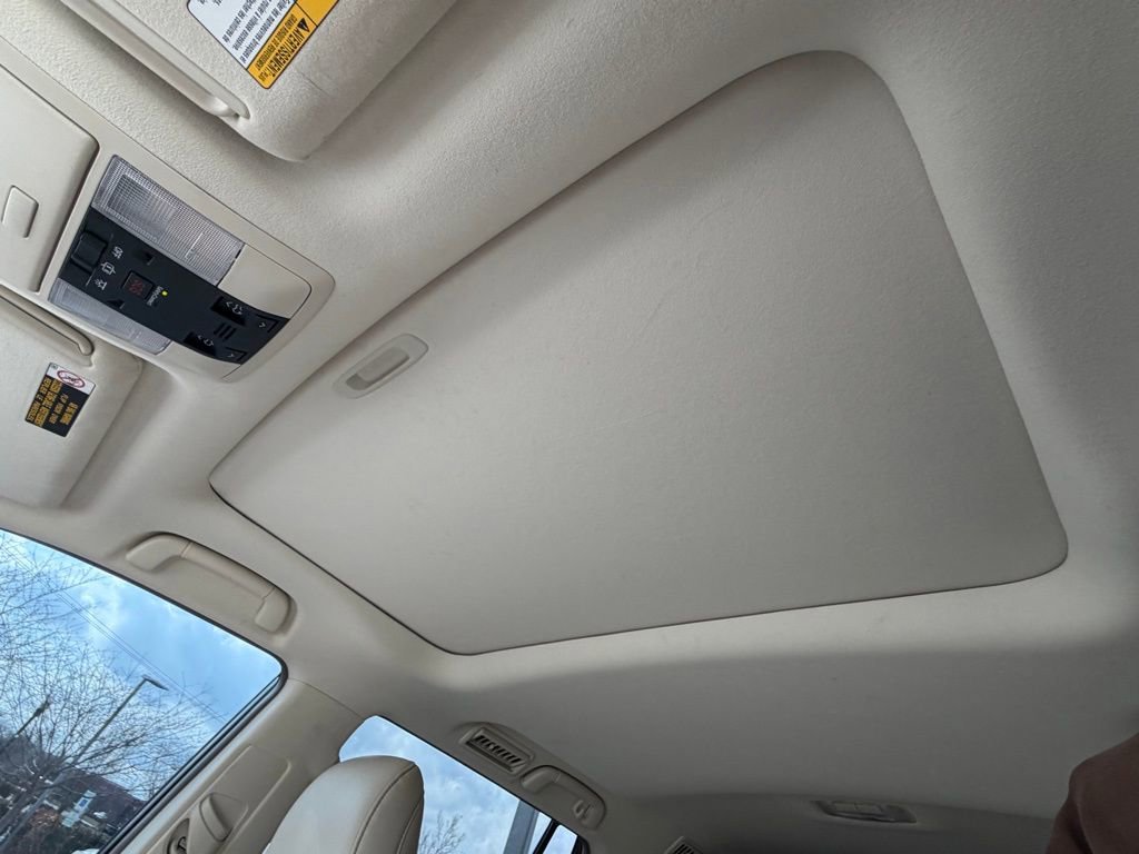 Used 2019 Lexus GX 460 Premium w/ Premium Package image 8