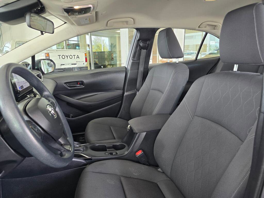 Used 2024 Toyota Corolla LE FWD image 22