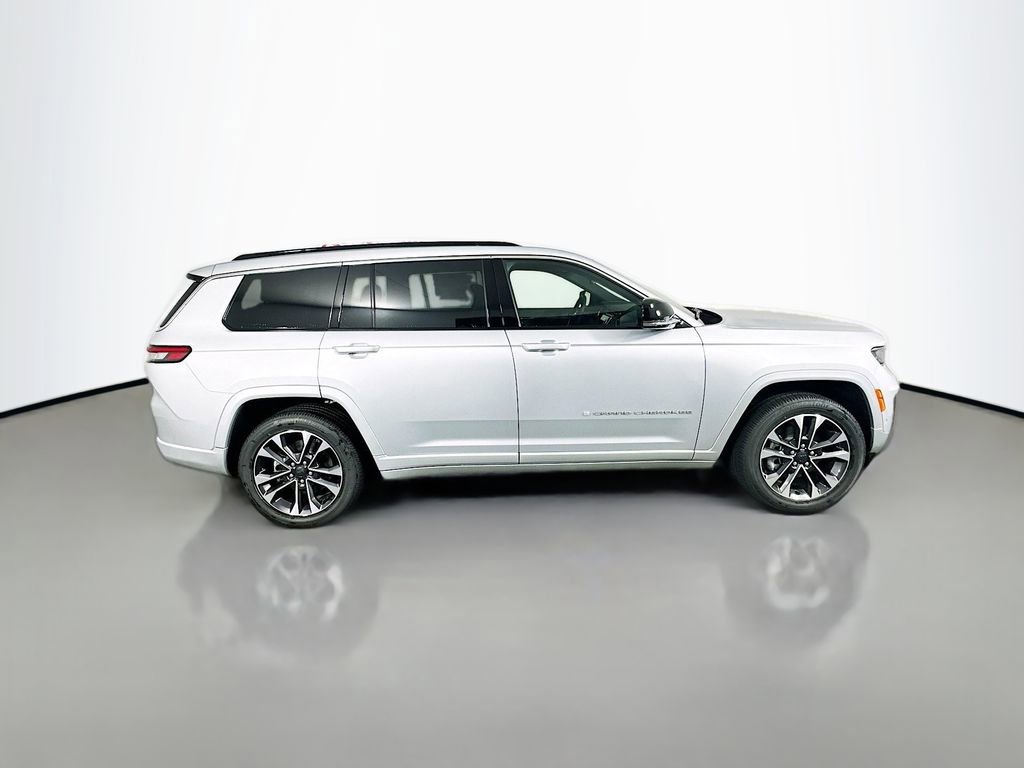 New 2025 Jeep Grand Cherokee L Overland w/ Luxury Tech Group IV image 8