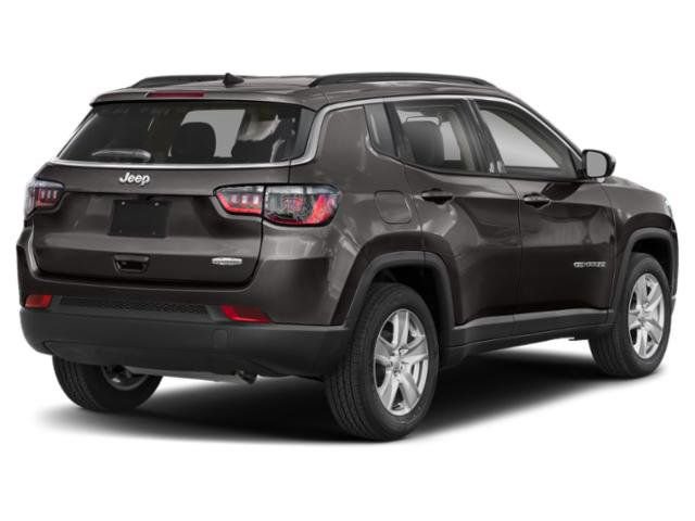 Used 2022 Jeep Compass Latitude image 27