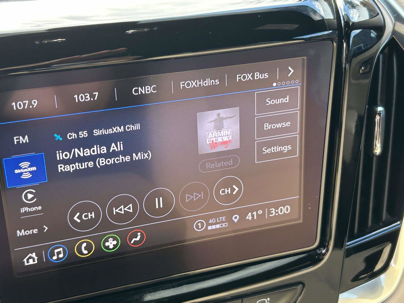 Used 2023 Chevrolet Traverse LT image 26