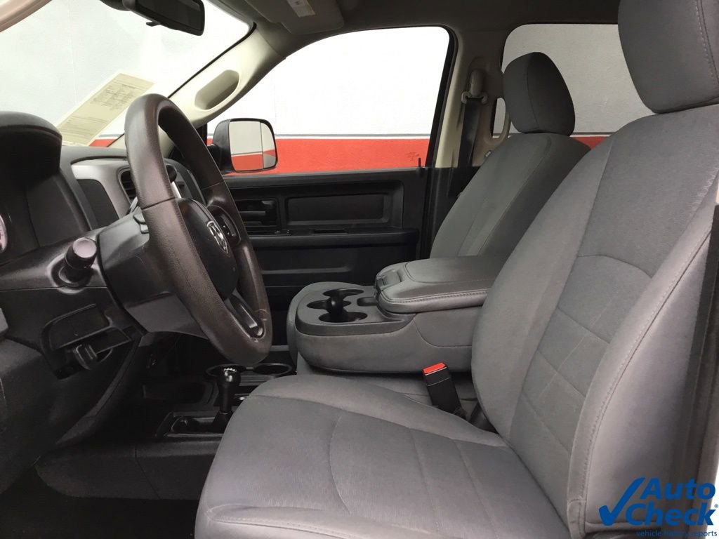 Used 2015 RAM 3500 Tradesman w/ Chrome Appearance Group image 29