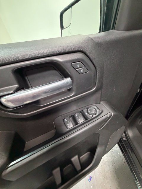 Used 2019 Chevrolet Silverado 1500 Custom Trail Boss w/ Custom Convenience Package AWD/4WD image 19