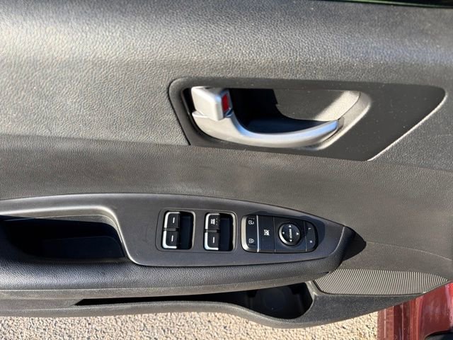 Used 2017 Kia Optima LX image 21