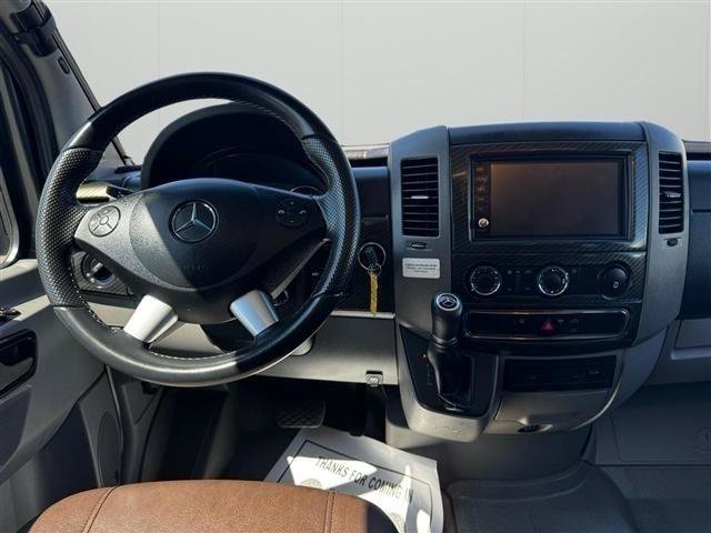 Used 2017 Mercedes-Benz Sprinter 3500 image 40