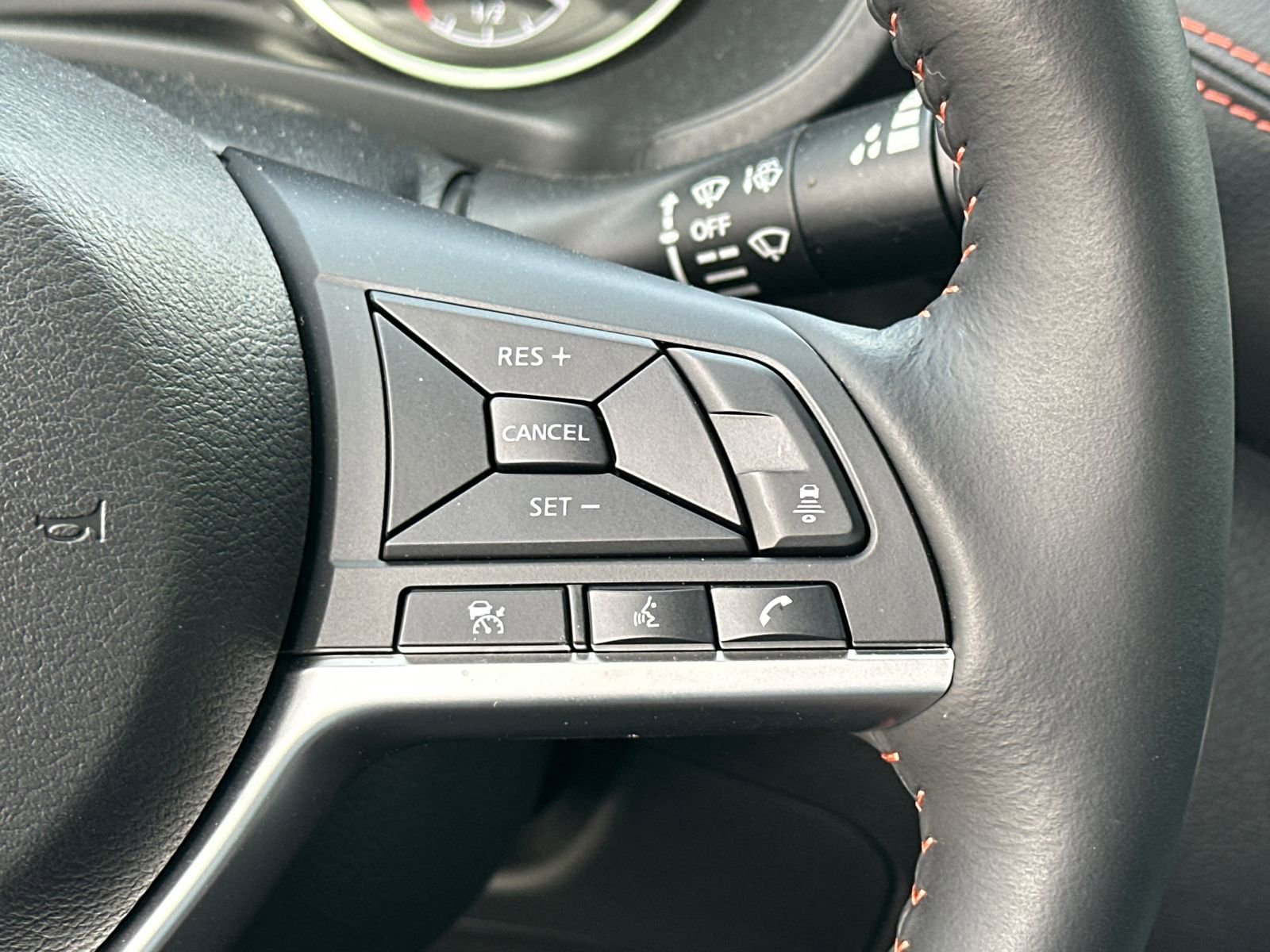 Certified 2025 Nissan Sentra SR w/ SR Premium Package FWD image 24