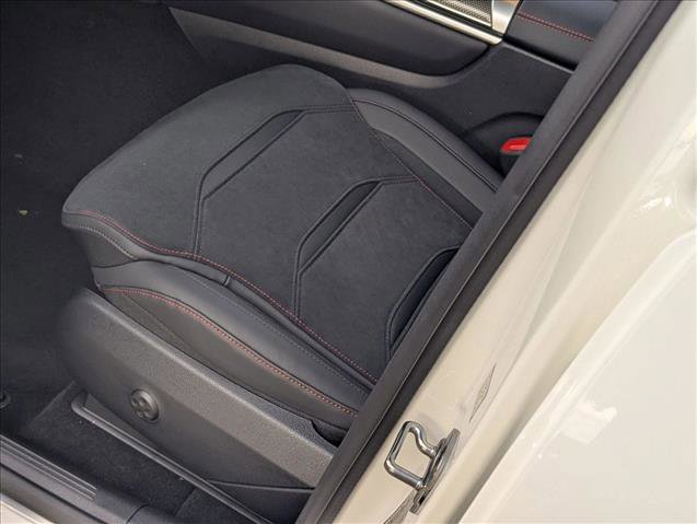 New 2026 Mercedes-Benz GLC 43 AMG 4MATIC image 4