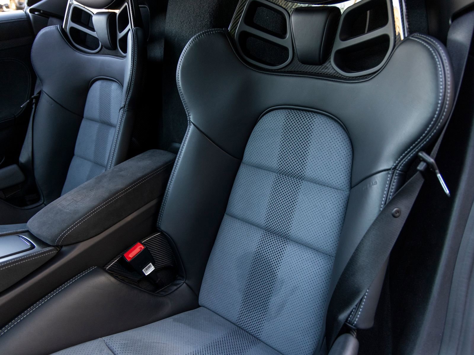 Certified 2024 Porsche 718 Boxster Spyder RS image 31