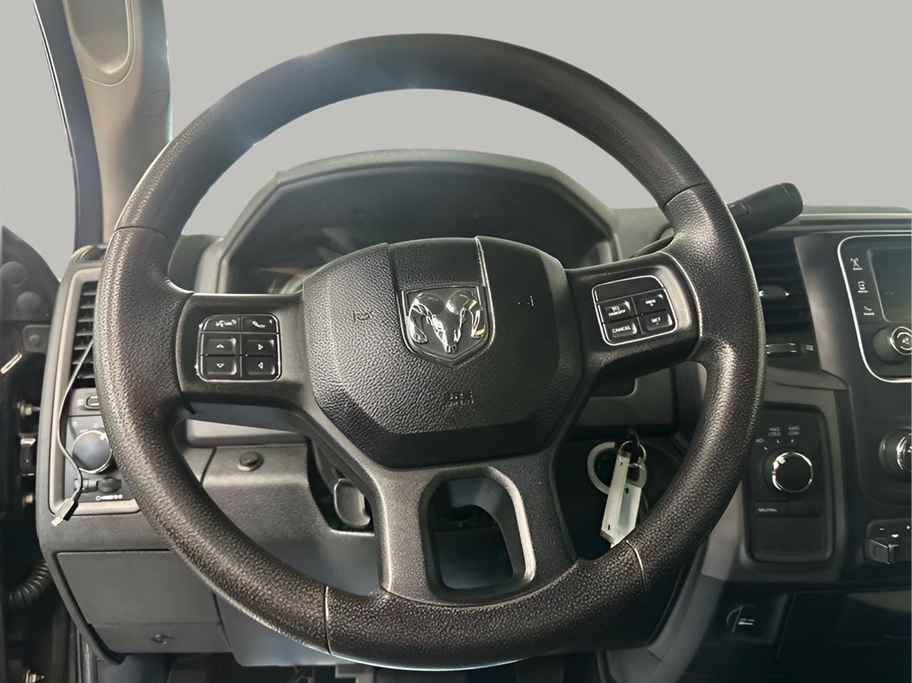 Used 2015 RAM 3500 Tradesman w/ Chrome Appearance Group AWD/4WD image 13