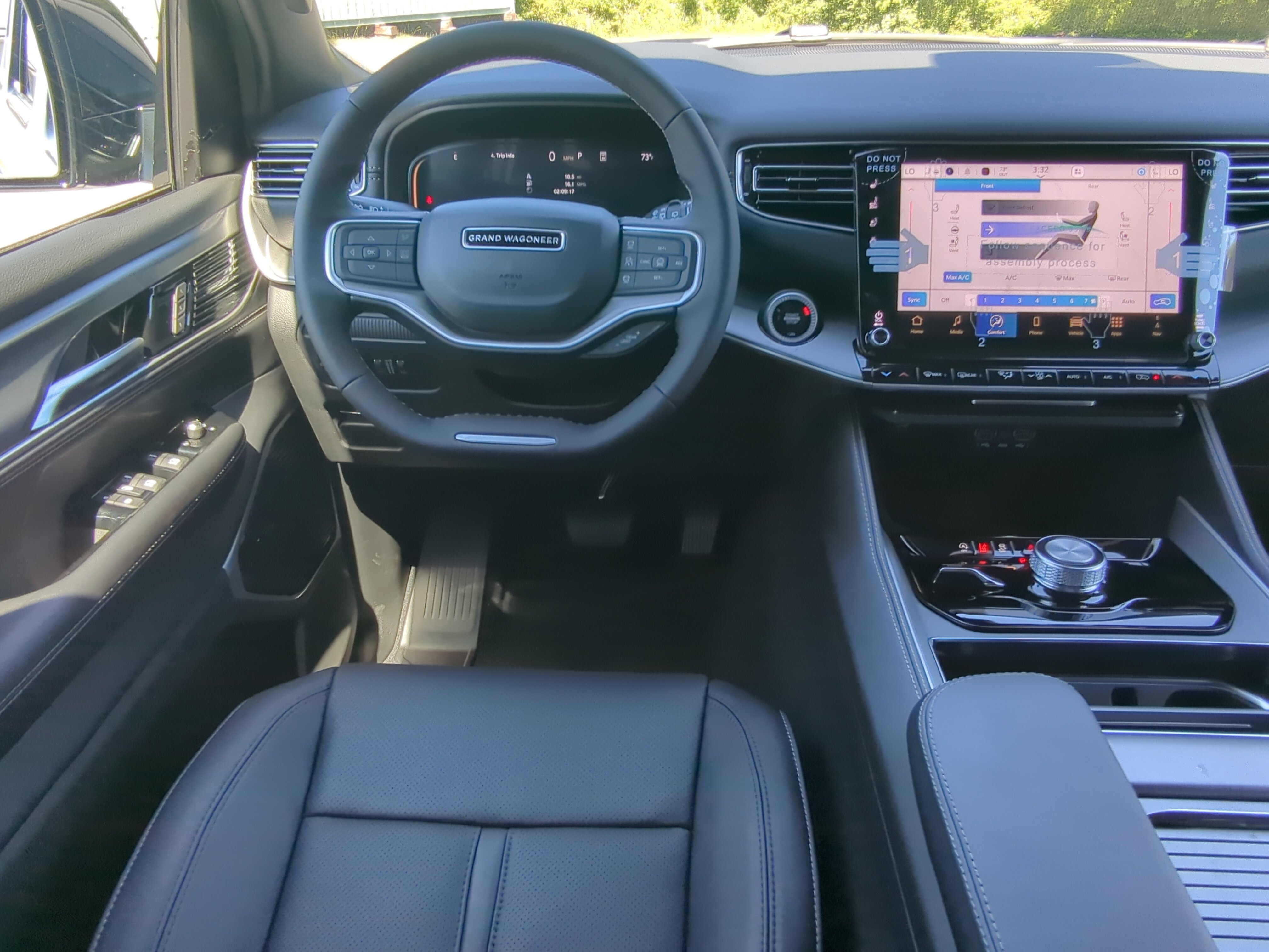 New 2026 Jeep Grand Wagoneer L Limited AWD/4WD image 14