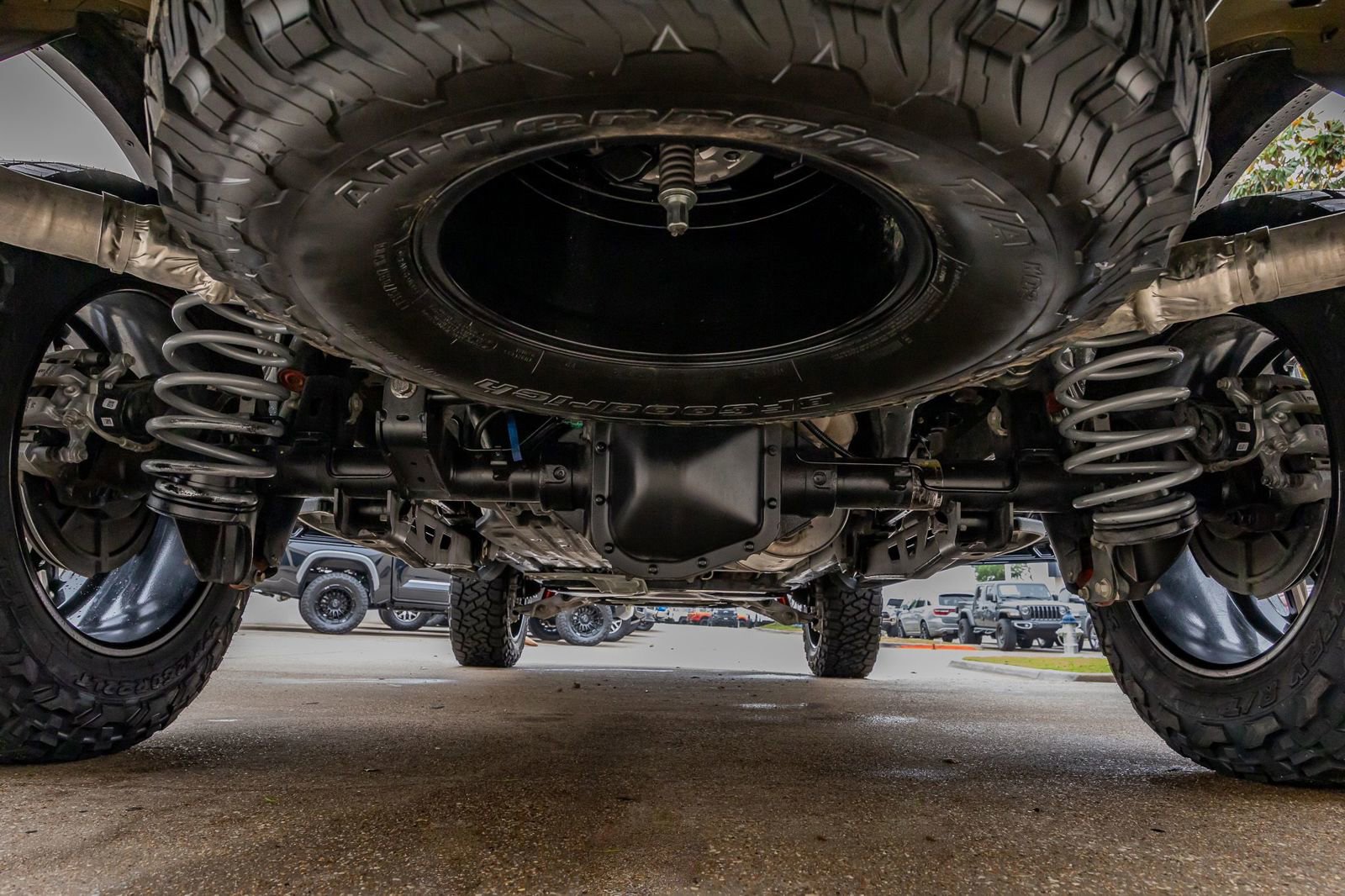 Used 2025 Ford F150 Raptor AWD/4WD image 16