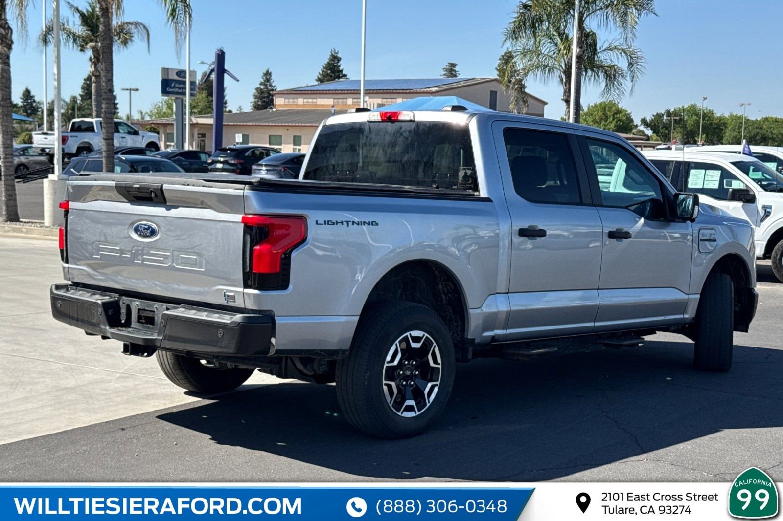 Used 2023 Ford F150 Lightning Pro w/ Tow Technology Package image 4