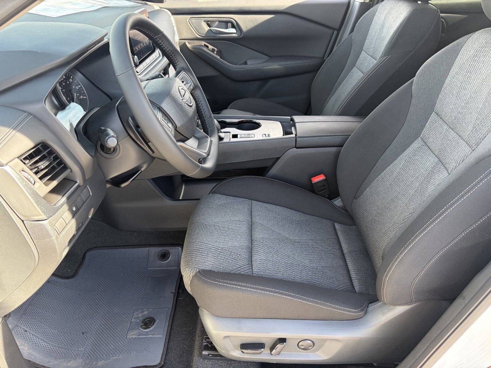 New 2026 Nissan Rogue SV image 20