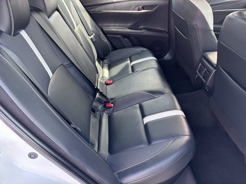Used 2025 Toyota Camry SE w/ Convenience Package AWD/4WD image 40