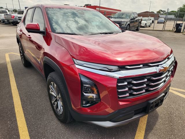 Used 2026 Chevrolet Equinox LT w/ Safety and Technology Package FWD image 1